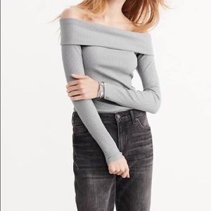 Abercrombie \u0026 Fitch Sweaters | A\u0026F Gray Off The Shoulder Long Sleeve Top | Color: Gray | Size: Xs | Pm-59309205's Closet